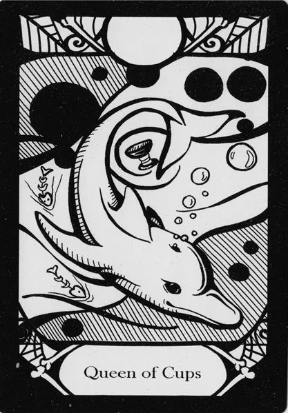 Queen of Cups card from the Animalis Os Fortuna Tarot deck
