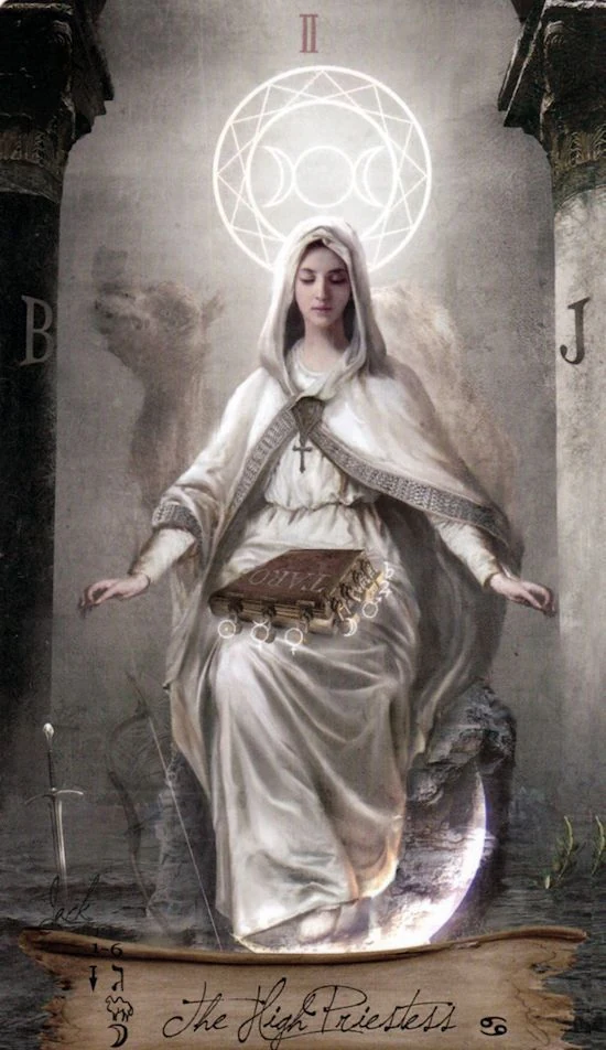 The High Priestess card from the Heaven and Earth Tarot deck gallery