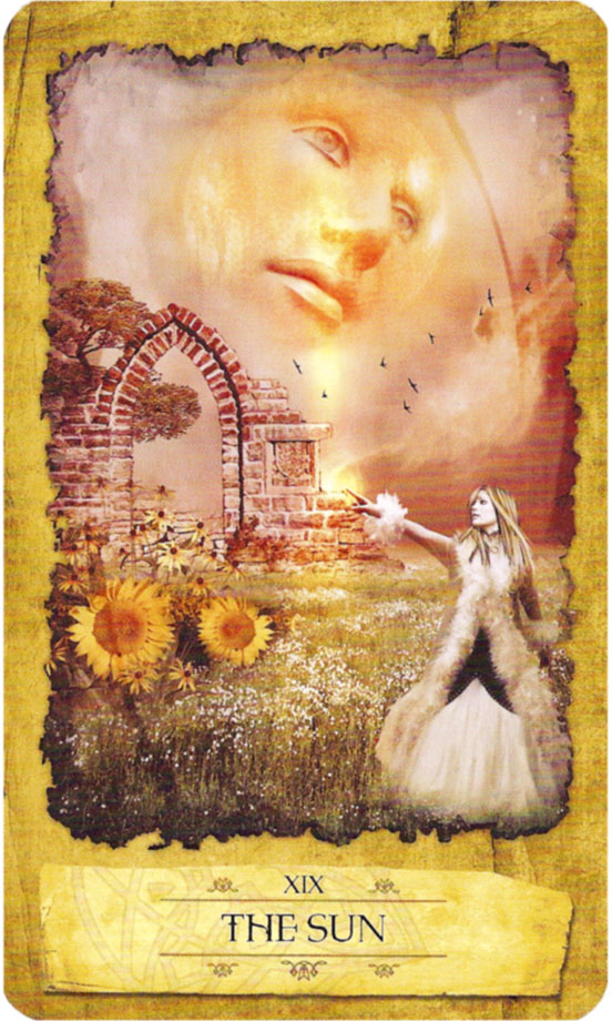 The Sun - Mystic Dreamer Tarot - Tarot Deck by Heidi Darras, companion text by Barbara Moore
